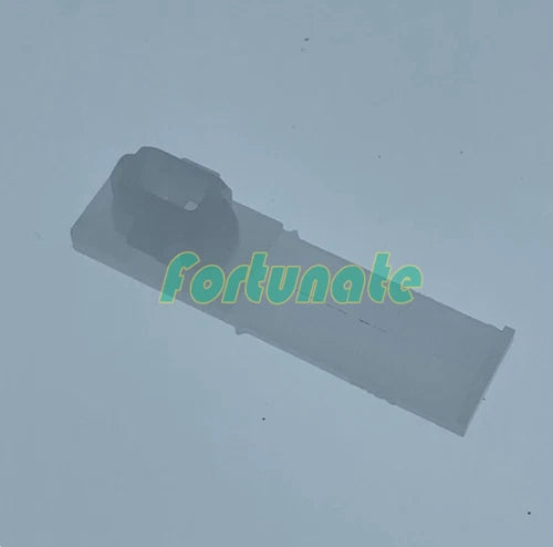 100PCS Securing snap wire harness clip 7047-5478
