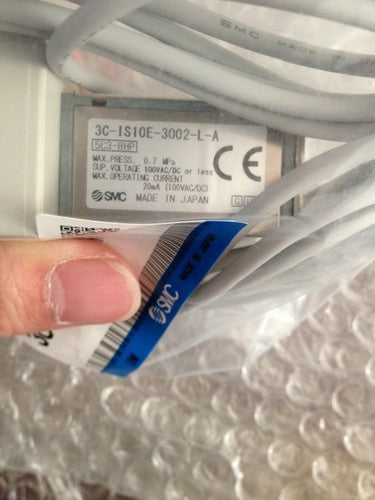 1 pcs SMC 3C-IS10E-3002-L-A Pressure Switch