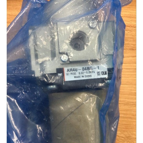 ONE SMC Solenoid Valve AR40-04BG-1 AR40-04BG-1 Free shipping