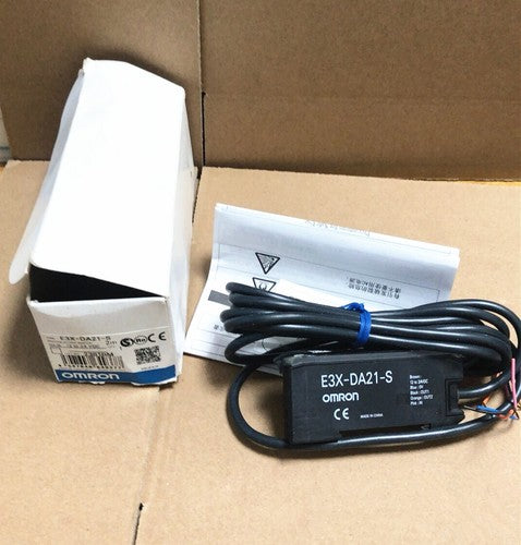 1pc Omron E3X-DA21-S 2M Sensor Fiber Amplifier