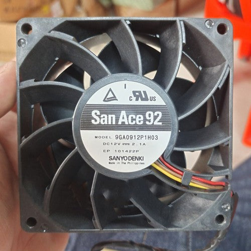 One For SANYO 9GA0912P1H03 12VDC 2.1A 4-wire cooling fan Free Shipping