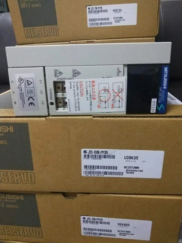 MR-J2S-100B-PY135 1PC Mitsubishi MRJ2S100BPY135 Servo Drive