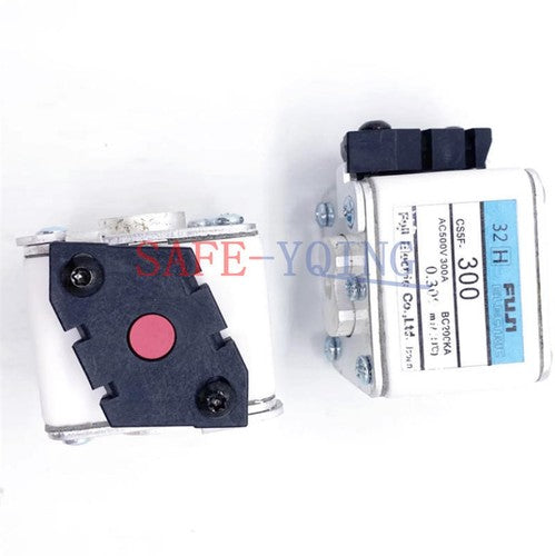 1PCS CS5F-300 CS5F300 FUJI SUPER RAPID FUSE