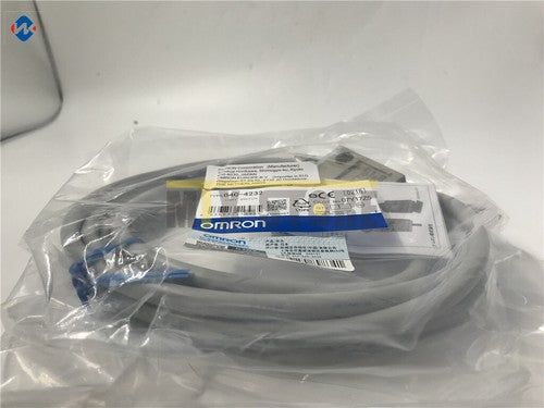 1PC Omron Limit Switch D4C-4232 D4C4232
