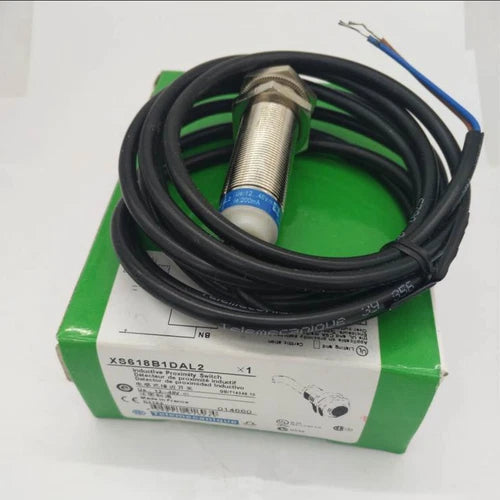 1PCS XS618B1DAL2 Proximity switch sensor