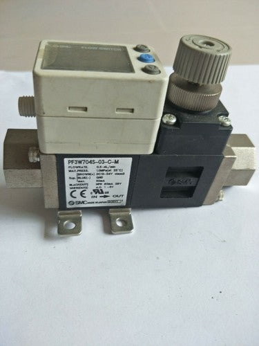 1 pcs SMC PF3W704S-03-C-M Digital flow switch
