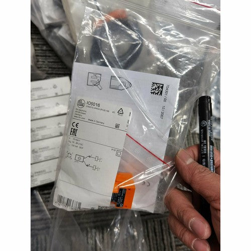 For IFM IO5016 I05016 sensor Free Shipping