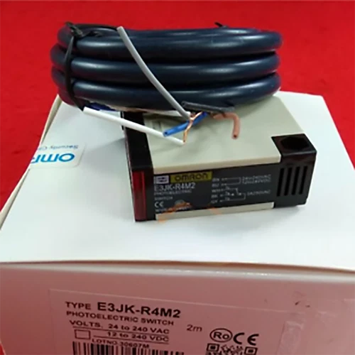 1pcs For E3JK-R4M2 24-240VAC/12-240VDC Photoelectric Switch