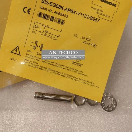 1PC BI2-EG08K-AP6X-V1131/S957 proximity switch