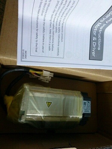For PANASONIC MHMD082S1U AC servo motor Free Shipping