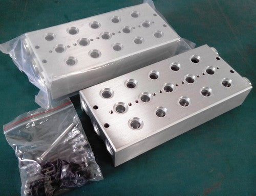 1 PCS FESTO 15866 PRS-1/4-7-B Solenoid Valve base plate