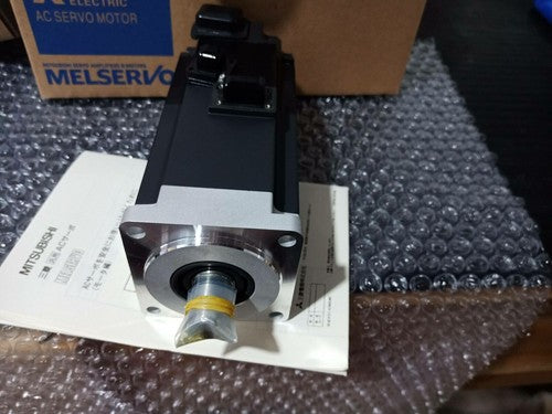 Mitsubishi IN BOX AC Servo Motor HF-KP43BJ HF-KP43BJ