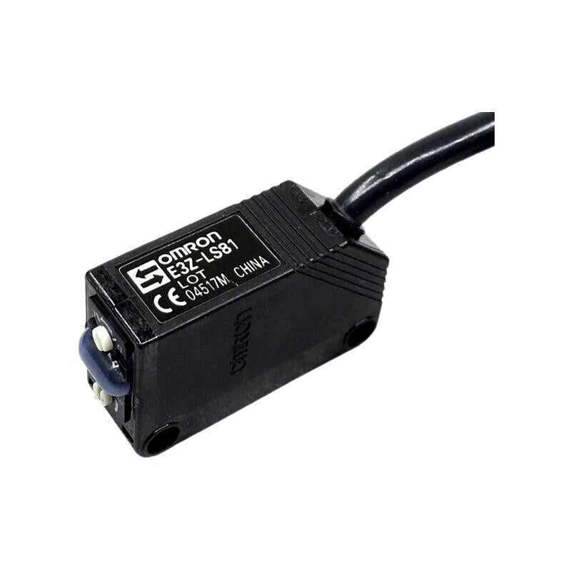 Omron built-in small amplifier type photoelectric sensor; E3Z-LS81 2M BY OMS