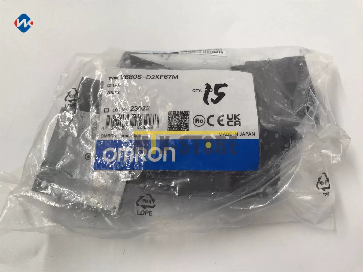 1PCS OMRON V680S-D2KF67M [1]