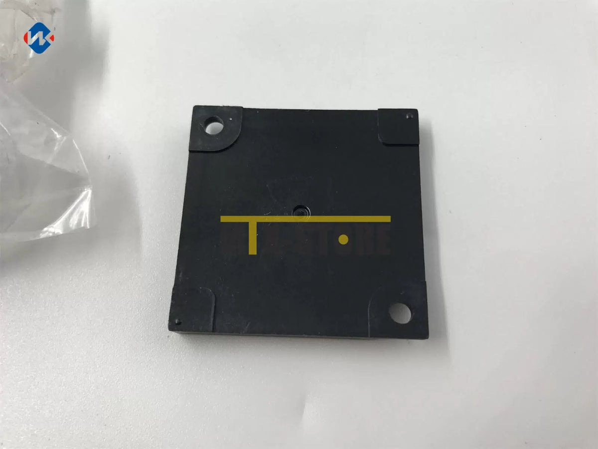 1PCS OMRON V680S-D2KF67M [6]