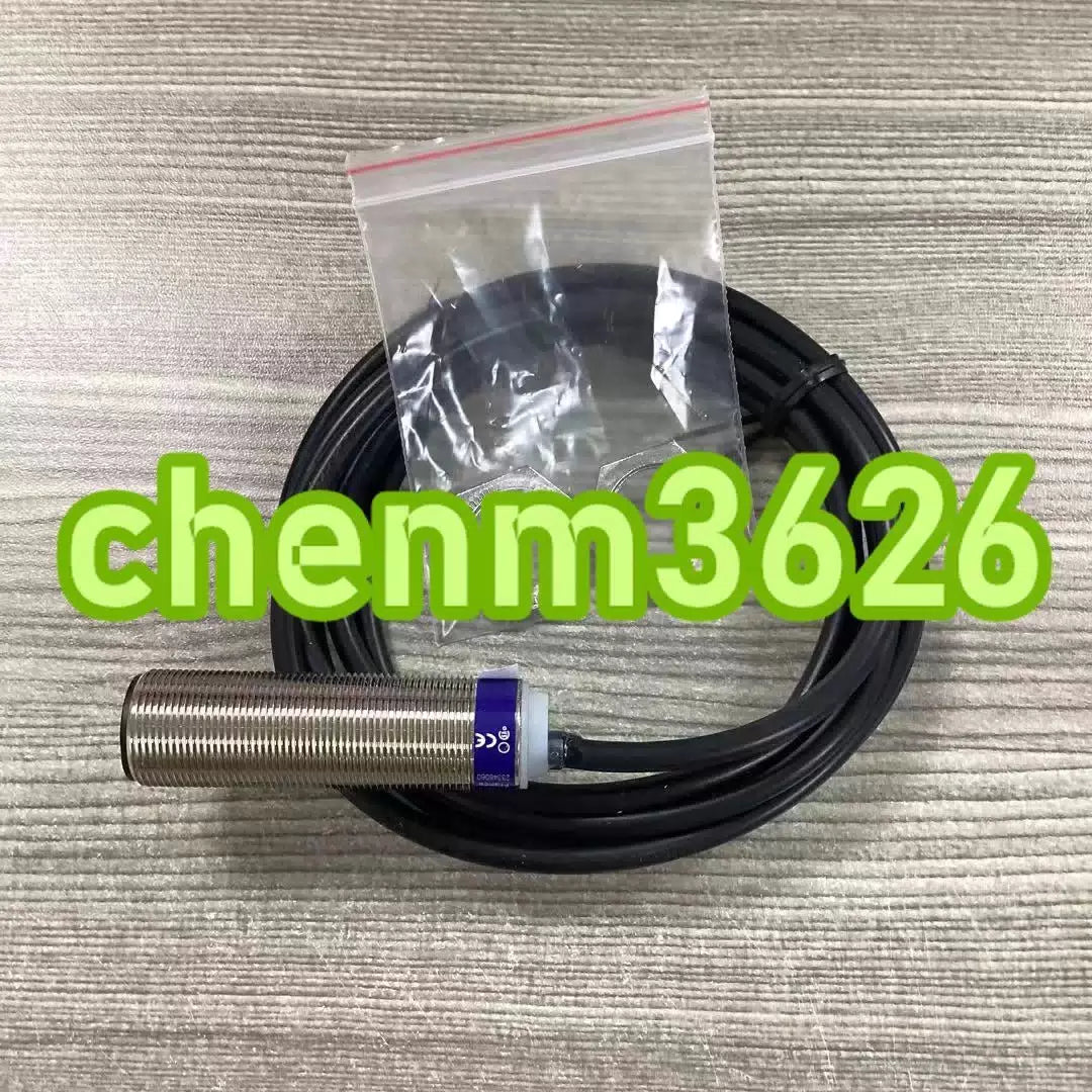 1PCS XS1M18MB250 Induction switch sensor [2]