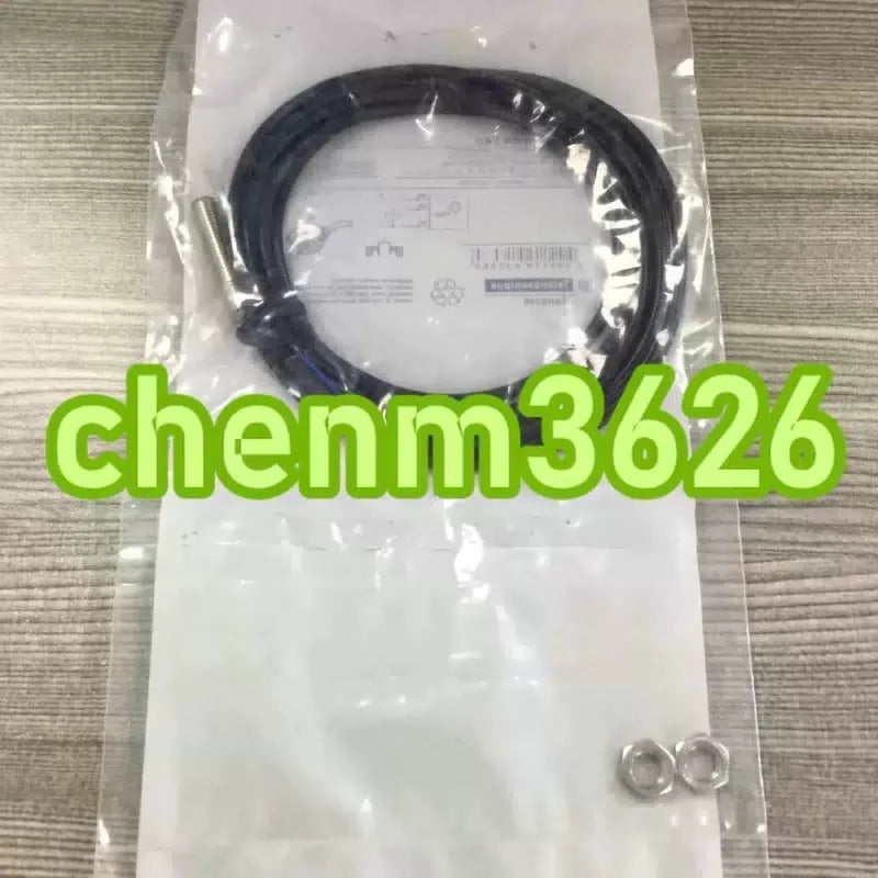 1PCS XS4P08PA340 Proximity switch [2]