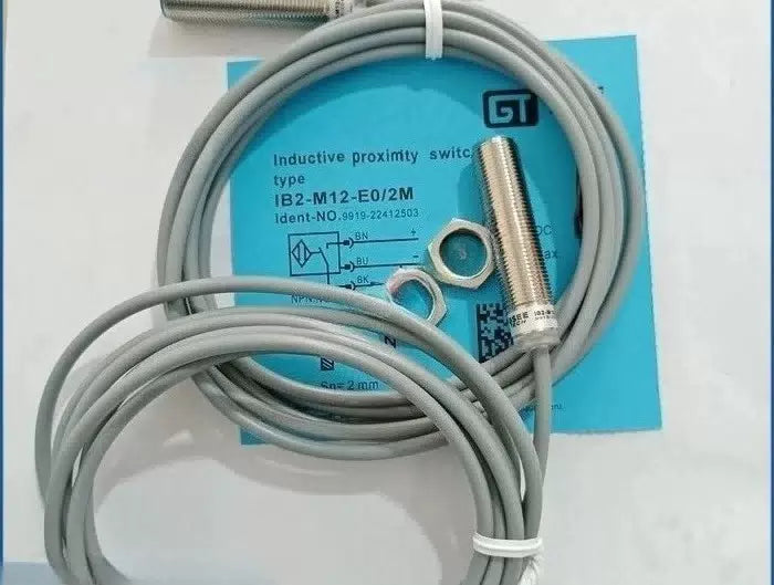 1PCS  FIT FOR proximity switch sensor IB2-M12-E3/2M [1]