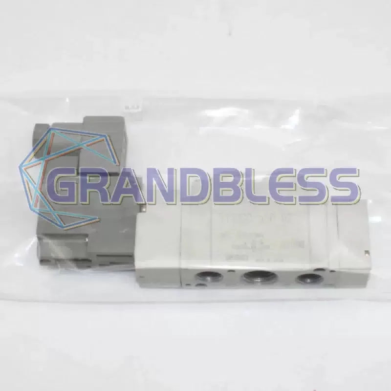 1PCS  Fit for SMC solenoid valve SY9120-6LZD-03 [1]