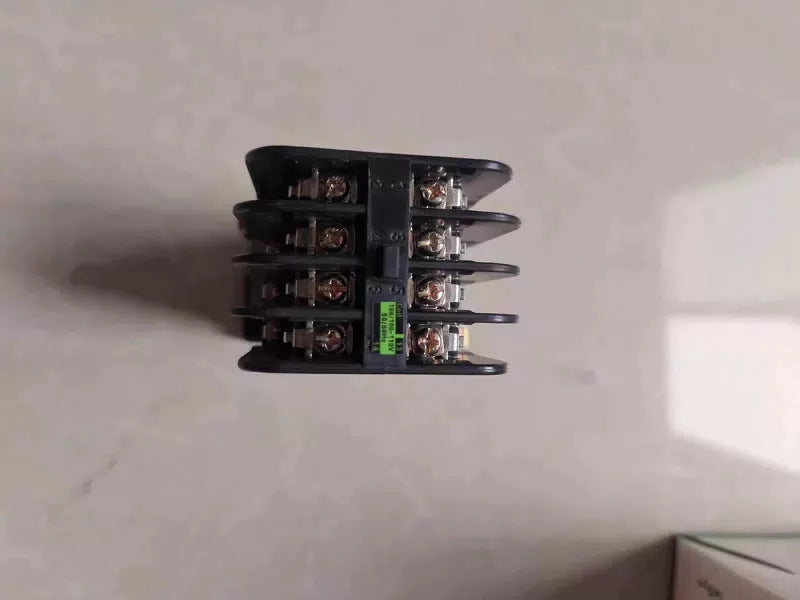 1PC Contactor Intermediate Relay SRCa50-3F/X 4A4B 100-110V [3]