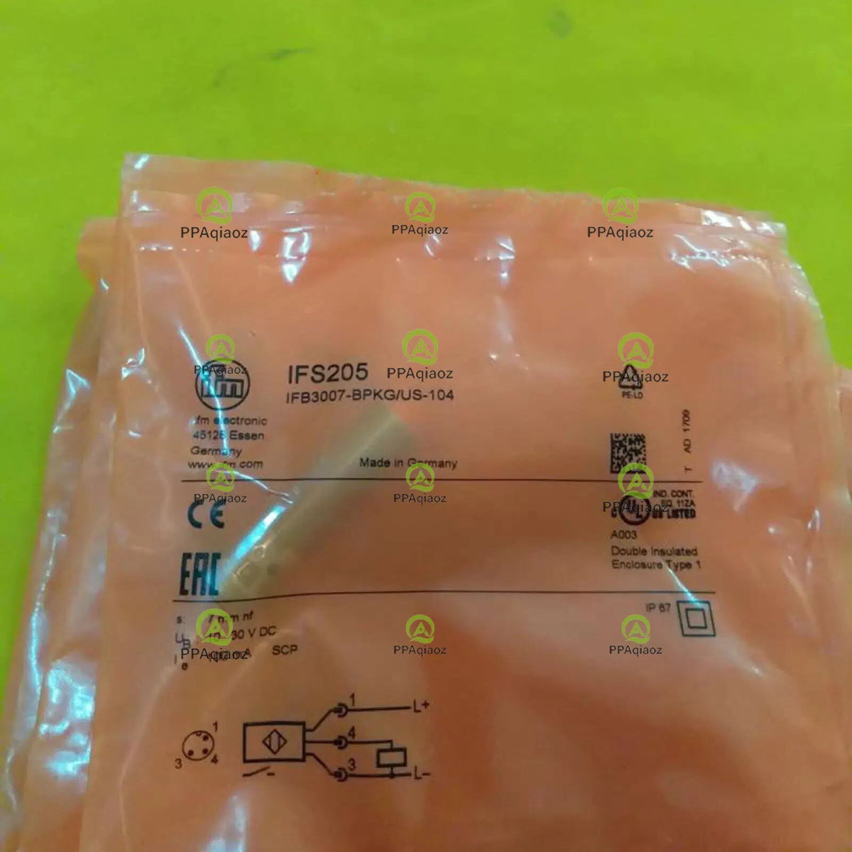 1PC IFM IFS205 Proximity Switch [1]