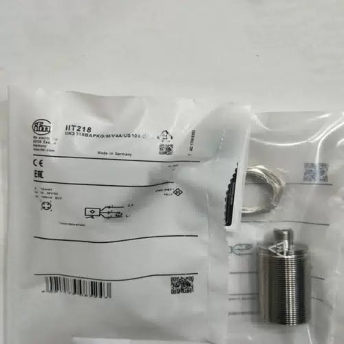 1PC IFM IIT218 Proximity Switch IIT218 [1]