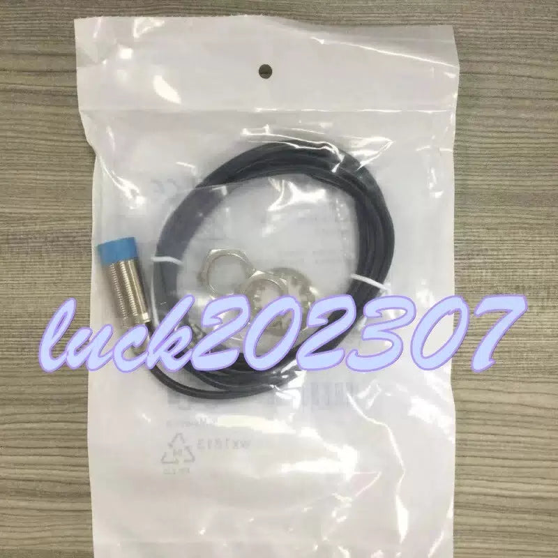 1PC IMB18-12NPSVU2S sensor [3]