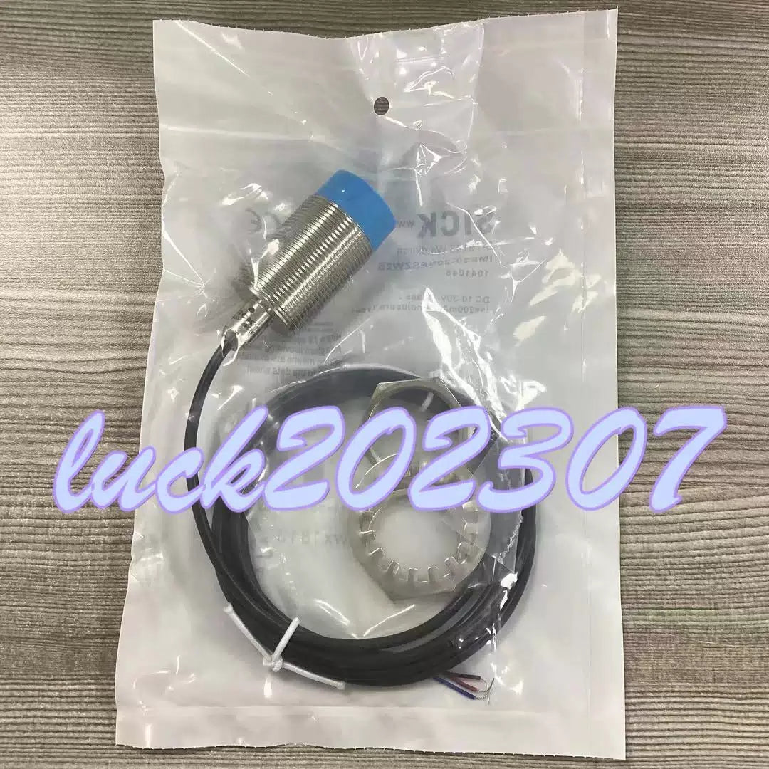 1PC IME30-20NPSZW2S sensor [2]