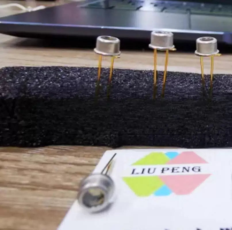 1PC  FIT FOR photodiode S12698-02 [2]