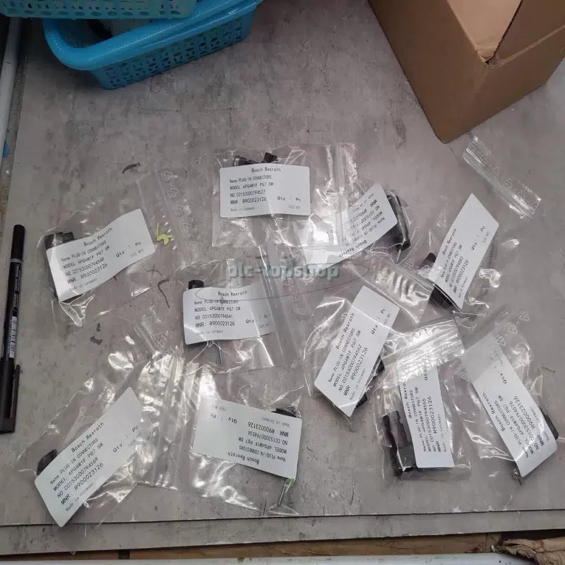 1Pcs Rexroth BOSCH R900023126 [1]