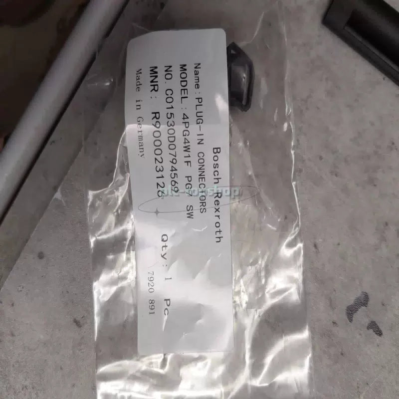 1Pcs Rexroth BOSCH R900023126 [2]