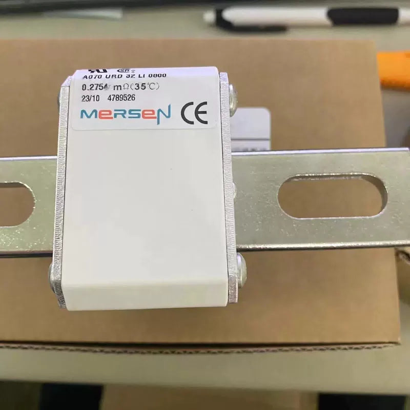 1Pcs  For FERRAZ SHAWMUT A070UD32LI800 Q300210 700V 800A fuse [3]