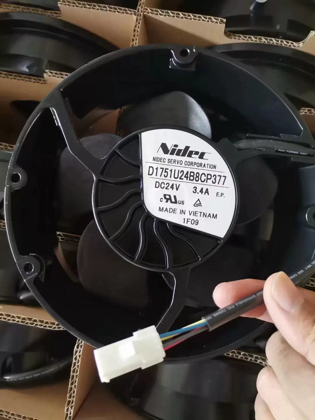 1/piece D1751U24B8CP377 DC24V 3.4A 4-wire NIDEC Cooling Fan for ABB Inverter [4]