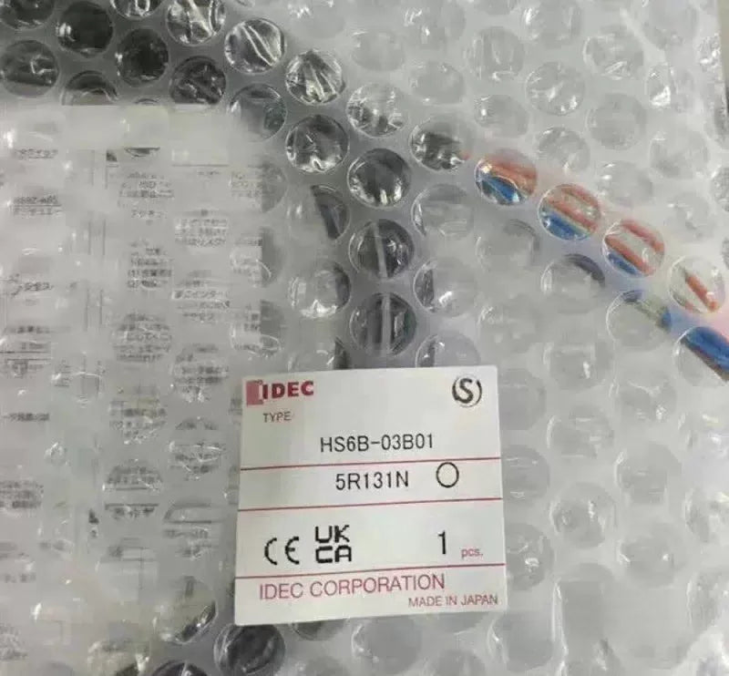 1pcs IDEC Safety Switch HS6B-03B01 [1]