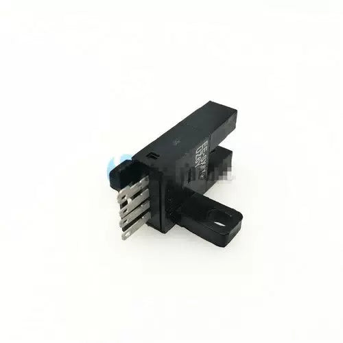 1pcs OMRON EE-SX672 Induction Photoelectric Switch Sensor [3]