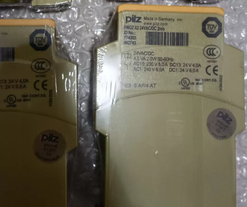1pcs PILZ PNOZ X2 24VAC/DC 2n/o Safety Relay Module 774303 [1]