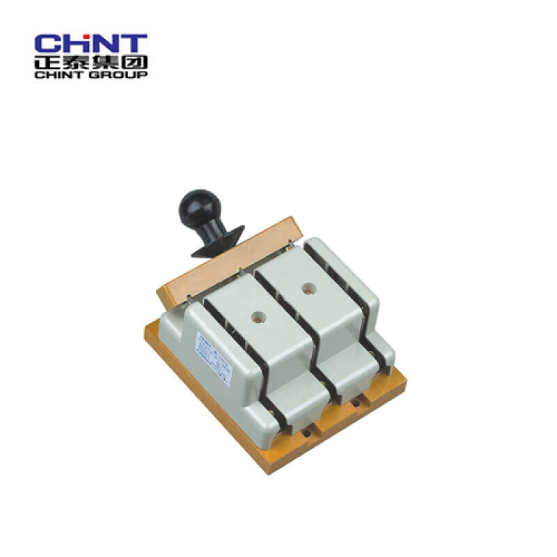 Chint HD11-100/38 Knife Type Isolator with Glass Plate