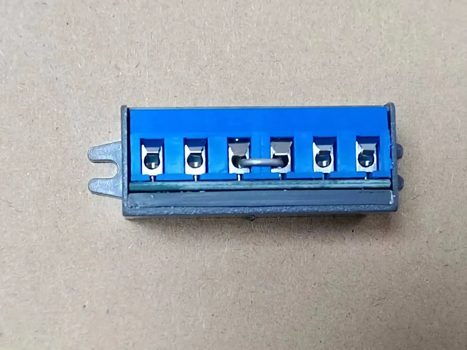 [3]