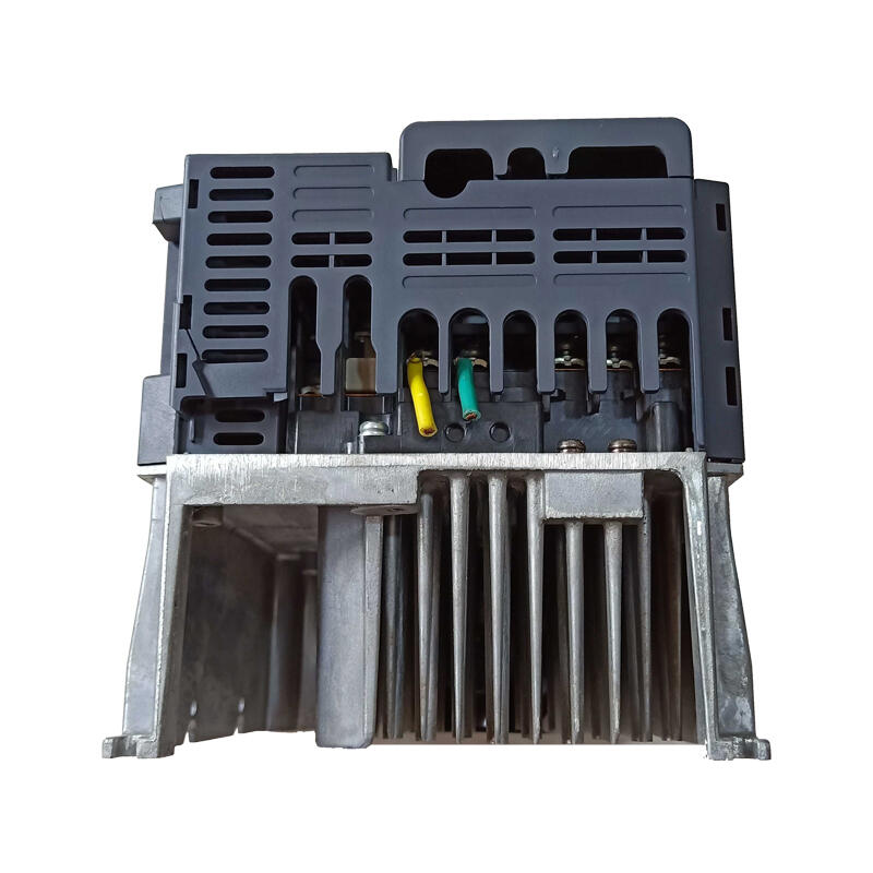 Mitsubishi Electric simple inverter 2.2kW single phase AC200-240V; FR-D720S-2.2K-CHT