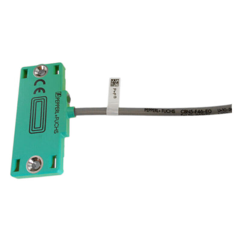 Pepperl+Fuchs square capacitive sensor, 3-wire, cable 2m, detection distance 5mm, NPN, voltage DC10-30V; CBN5-F46-E0