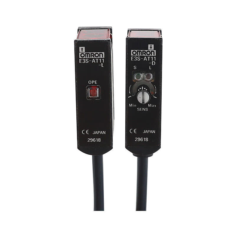 Omron amplifier built-in photoelectric switch (medium); E3S-AT31 2M