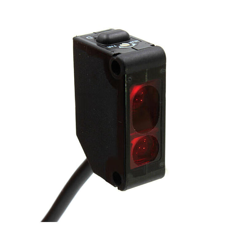 Telemeco XUM series photoelectric switch; XUM8APCNL2