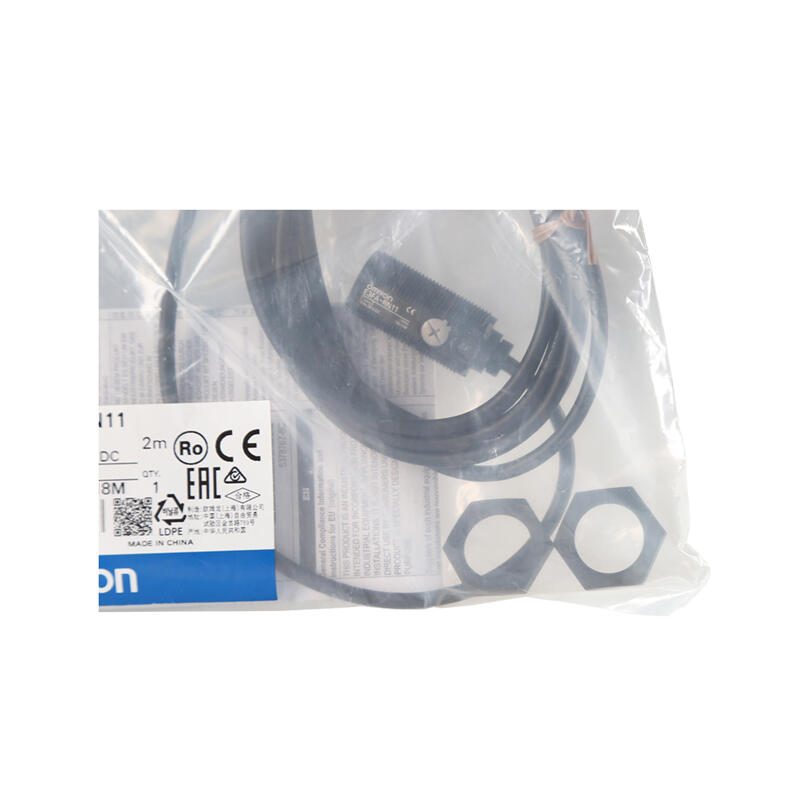Omron cylindrical photoelectric sensor; E3FA-RN11 2M BY OMS