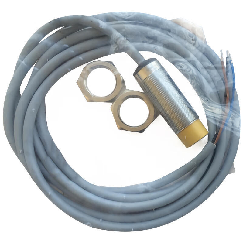 TURCK inductive proximity switch; NI15U-M18-AP6X