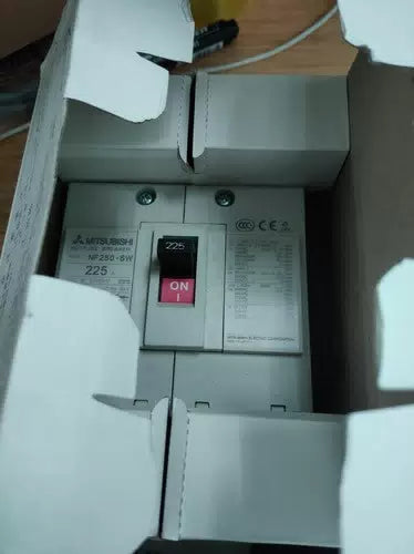 Mitsubishi Breaker NF250-SW NF250-SW 3P 225A [2]