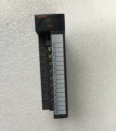ONE Mitsubishi MELSEC-Q Q68DAV D/A converter unit Tested Good [1]
