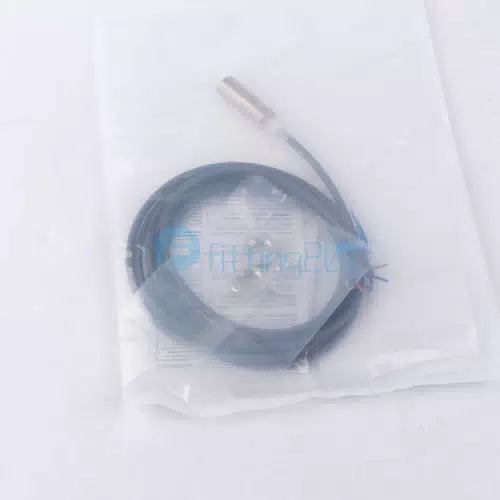 ONE Omron E2EM-X4X1 2M Proximity Switch Sensor E2EMX4X1 [5]