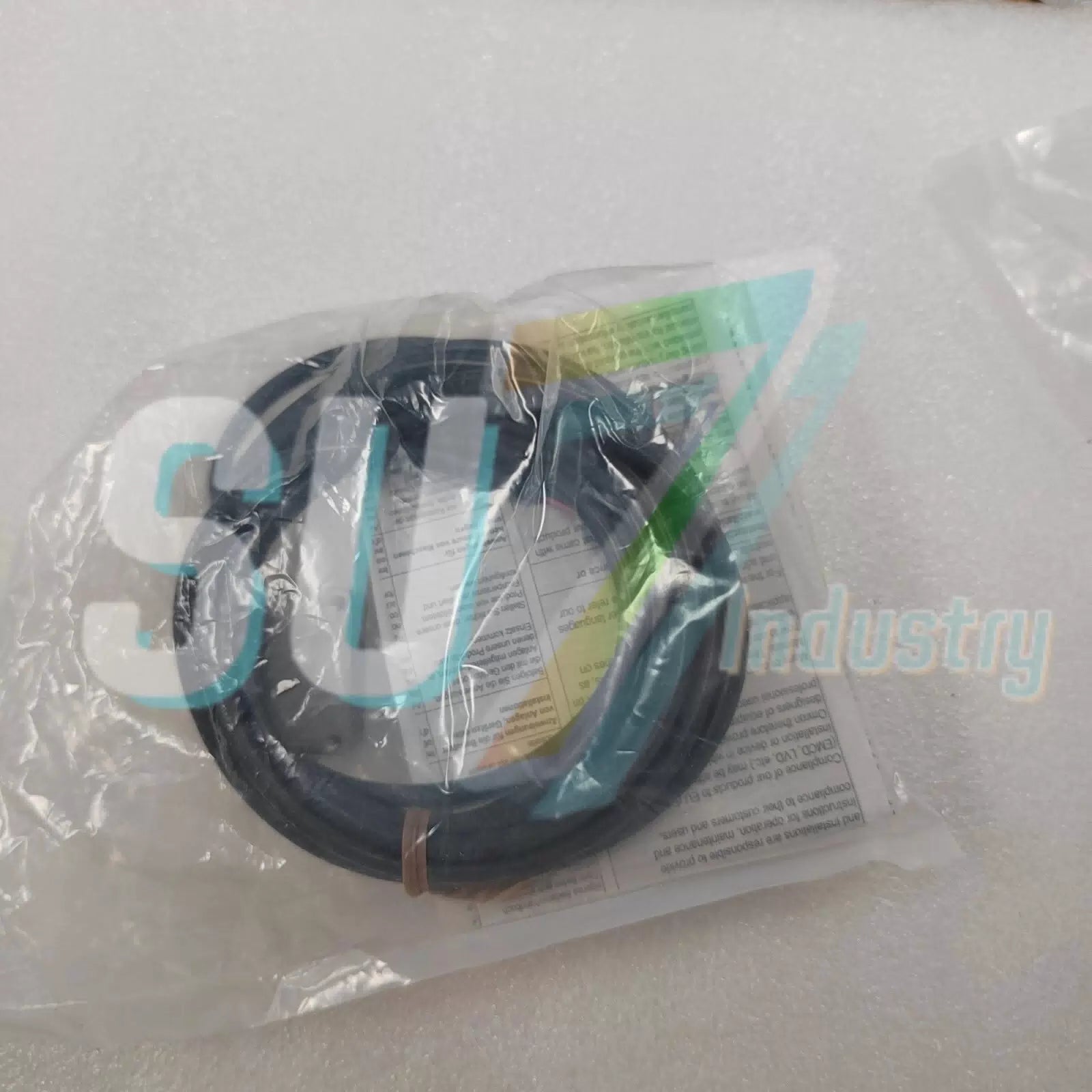 Omron E3ZM-V61 2m photoelectric switch# 1pcs    In Box [2]
