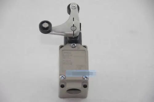 Omron WLCA32-41 Limit Switch One WLCA3241 [3]