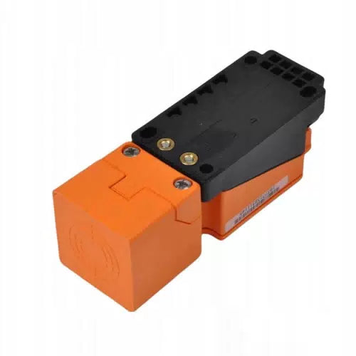One IFM IV5011 Proximity Switch Sens [2]